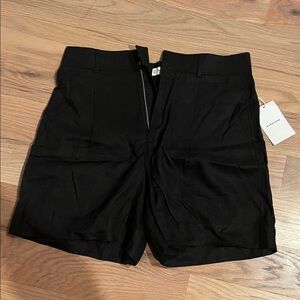 Everlane Black Flat-Front Men’s Shorts